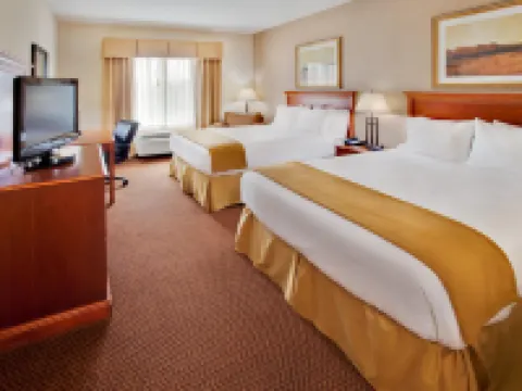 Holiday Inn Express & Suites SHELDON by IHG Hotels in Sheldon