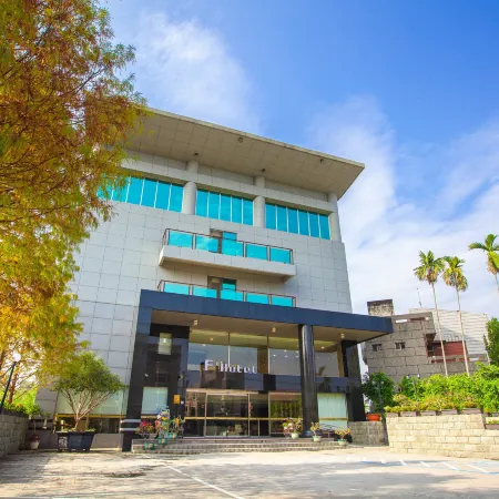 F Hotel Chiayi Отели рядом с достопримечательностью «Solar Exploration Center»