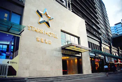 Starr Hotel（Shanghai Jing'an Railway Station） Hotel di Area Stasiun Kereta