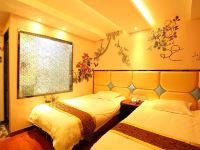速8酒店(上海彭浦新村地铁站店) - 标准双床房