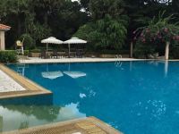 东莞峰景酒店 - 室外游泳池