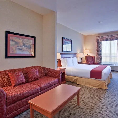 Holiday Inn Express & Suites AIRDRIE-CALGARY NORTH by IHG