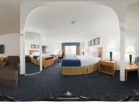 Holiday Inn Express & Suites Carlsbad by IHG Hotels in Eddy County