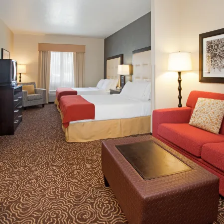 Holiday Inn Express & Suites OGDEN by IHG
