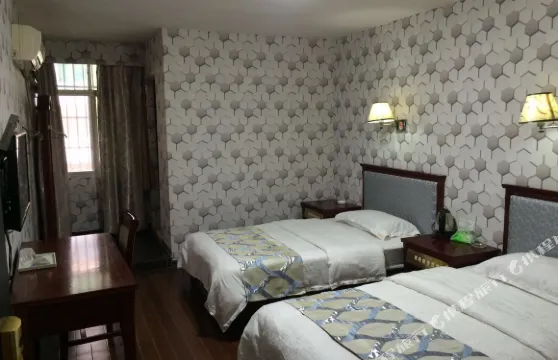 奉新天虹錦綉商務賓館