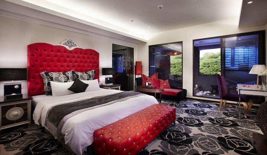 골든 핫 스프링 호텔 로비