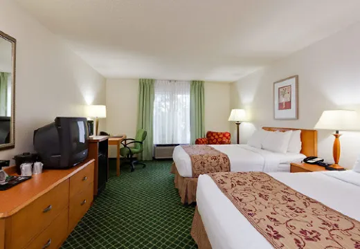 Fairfield Inn & Suites Valparaiso Hotels in Valparaiso