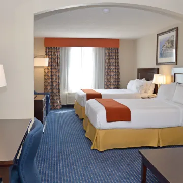 Holiday Inn Express & Suites HINTON by IHG