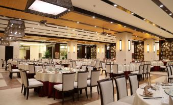 Tiantai Yunjie International Hotel