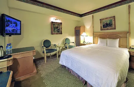 Karo Hotel