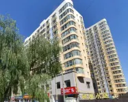 Holiday Dynasty Hotel Các khách sạn ở Tây Ninh