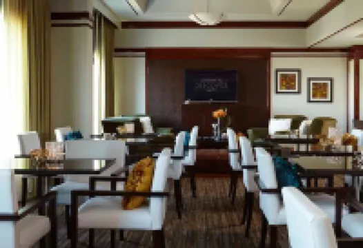 Renaissance Concourse Atlanta Airport Hotel