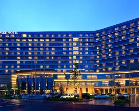 Grand Square Hotel Wuhu Hotels in Wuhu