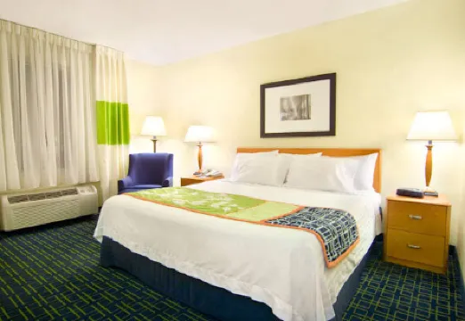 Fairfield Inn & Suites Emporia I-95