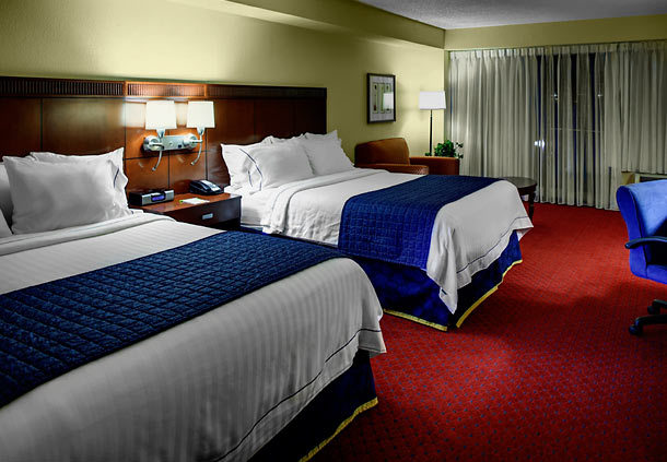 Courtyard by Marriott Fayetteville