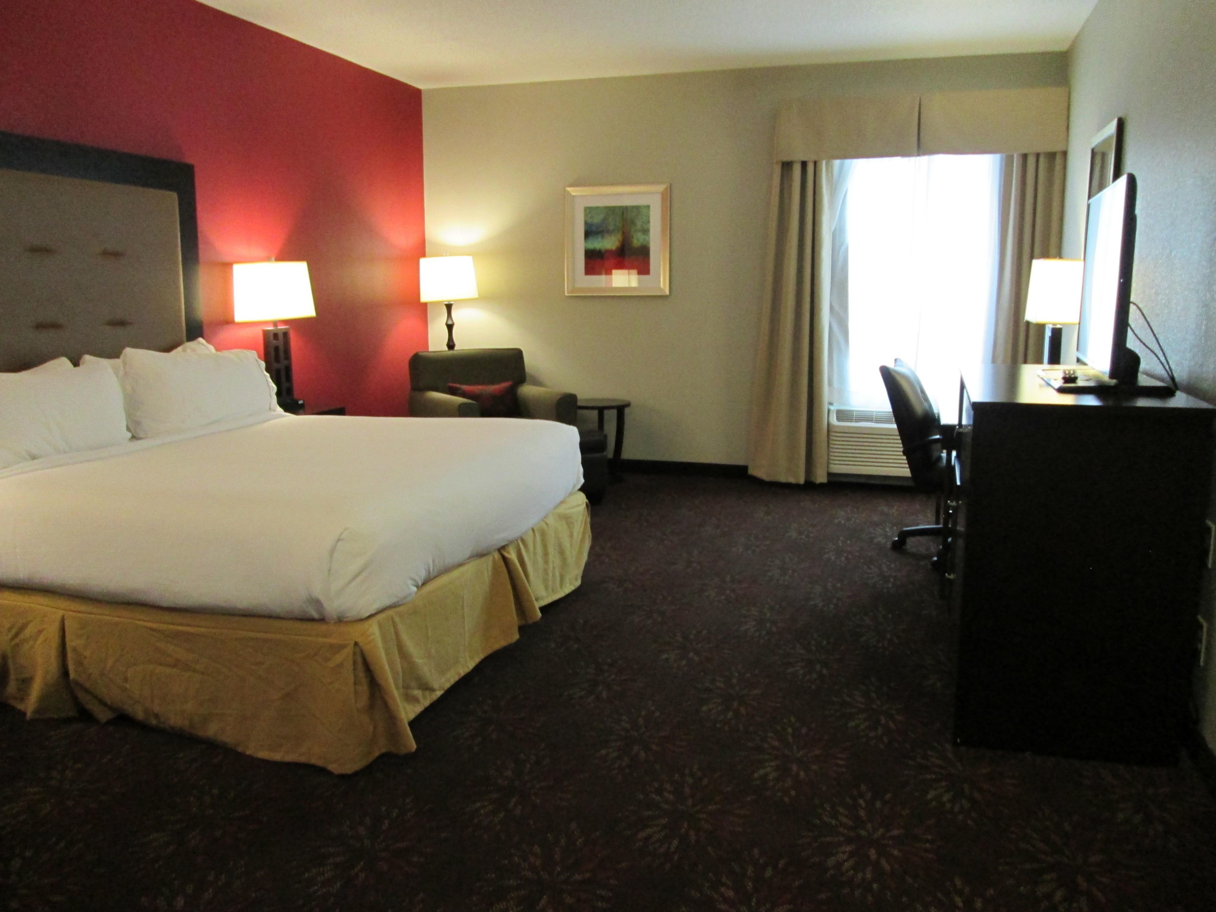 Holiday Inn Express Cloverdale - Greencastle, an Ihg Hotel