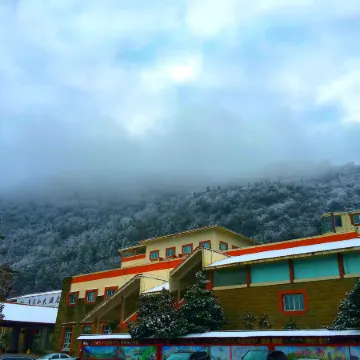 Huaying Mountain Hotel