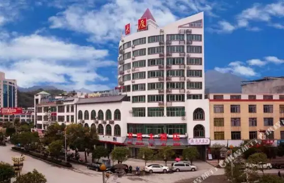 南丹書香大酒店