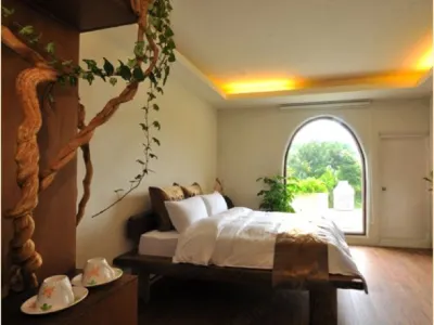 Flower Home Hotels near Lonsheng Fallen Bridge