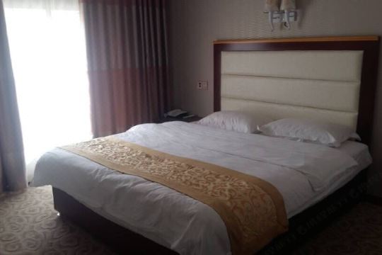 且末宏发商务宾馆