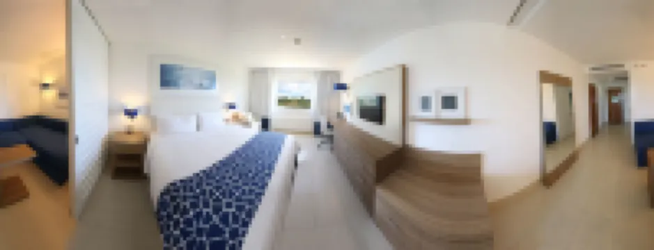 Holiday Inn Acapulco la Isla, an IHG Hotel