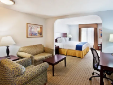 Holiday Inn Express & Suites BREMEN by IHG Ξενοδοχεία στην πόλη Haralson County