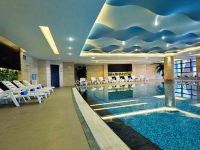 北京临空皇冠假日酒店 - 室内游泳池