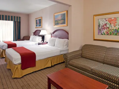 Holiday Inn Express & Suites Independence-Kansas City Hotels near Half Price Books