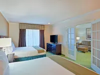 Holiday Inn Express & Suites PUYALLUP (TACOMA AREA) by IHG Hotels in Puyallup