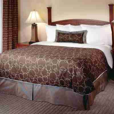 Staybridge Suites Akron-Stow-Cuyahoga Falls Rooms