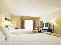 Holiday Inn Express & Suites VERNON COLLEGE AREA (HWY 287) by IHG