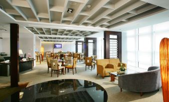 Liuhua Hotel - Housity