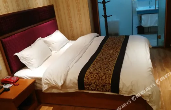 陸河富馨泰酒店