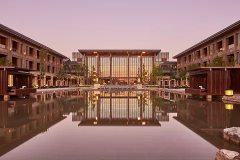 Yanqi Hotel, managed by Kempinski
