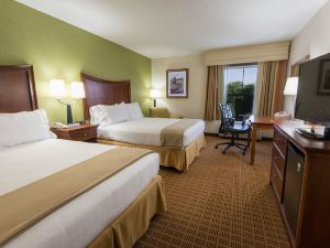 Holiday Inn Express & Suites Asheville SW - Outlet Ctr Area