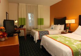 AmericInn by Wyndham St. Cloud MN Shopping Area