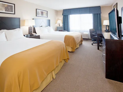 Holiday Inn Express & Suites Grand Forks Hotels in Grand Forks