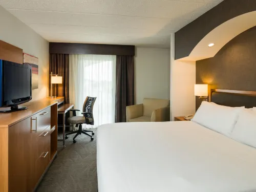Holiday Inn Express & Suites PHILADELPHIA - KING OF PRUSSIA by IHG Hotels in Chesterbrook