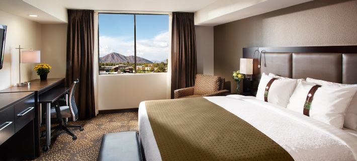 Holiday Inn & Suites PHOENIX AIRPORT NORTH by IHG Hotels in Phoenix