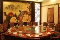 Huilong Dasha Hotel