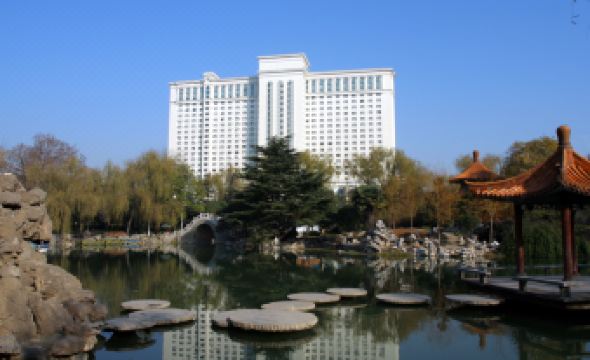 Huayang Plaza Hotel