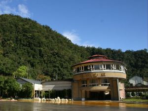 Yingshih Guest House