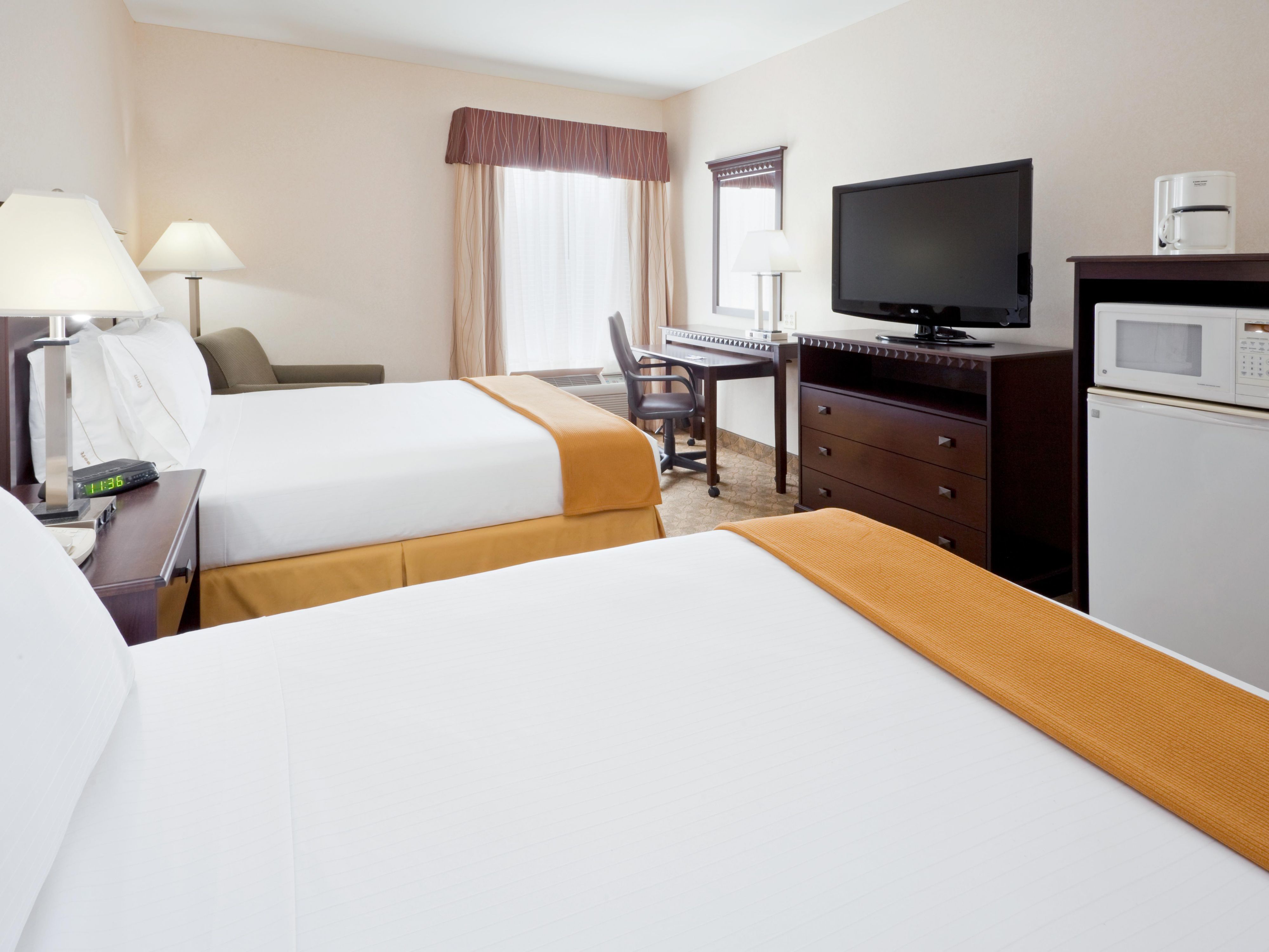 Holiday Inn Express Carneys Point New Jersey Turnpike Exit 1, an Ihg Hotel