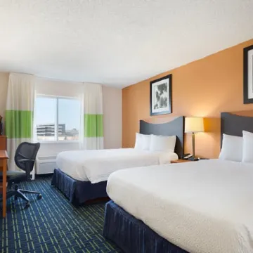 Fairfield Inn & Suites Fort Worth University Drive Hotels in der Nähe von Fort Worth Herd Longhorn Cattle Drive