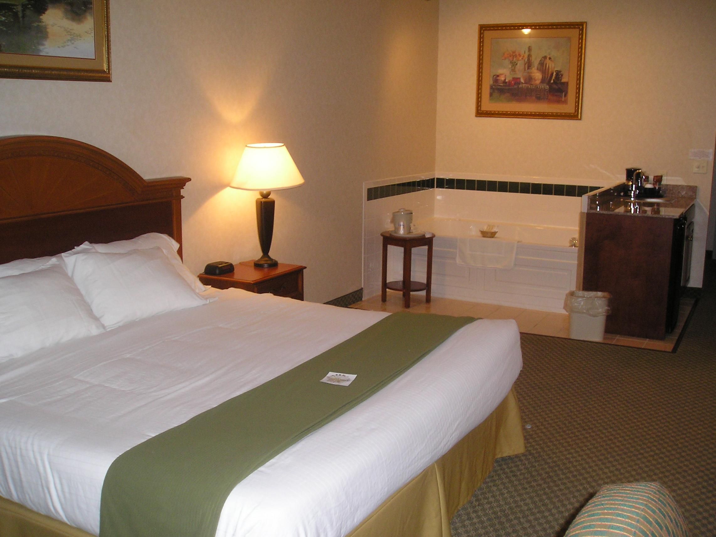 Holiday Inn Express Hotel & Suites Elkhart-South, an Ihg Hotel