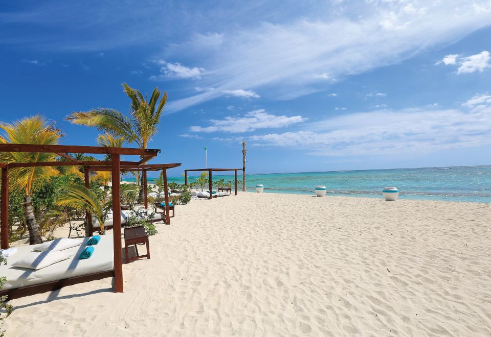 Dinarobin Beachcomber Golf Resort & Spa-Mauritius Updated 2023 Room  Price-Reviews & Deals | Trip.com