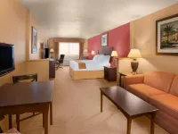 Holiday Inn Express & Suites YUMA by IHG Hotels in Yuma