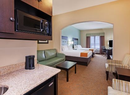 Holiday Inn Express & Suites Victoria