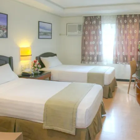Fersal Hotel Neptune Makati