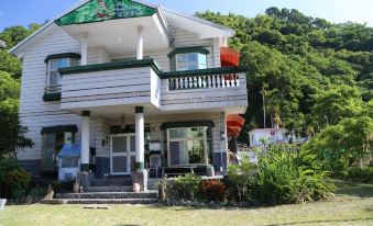 Friendly Natural Bed and Breakfast